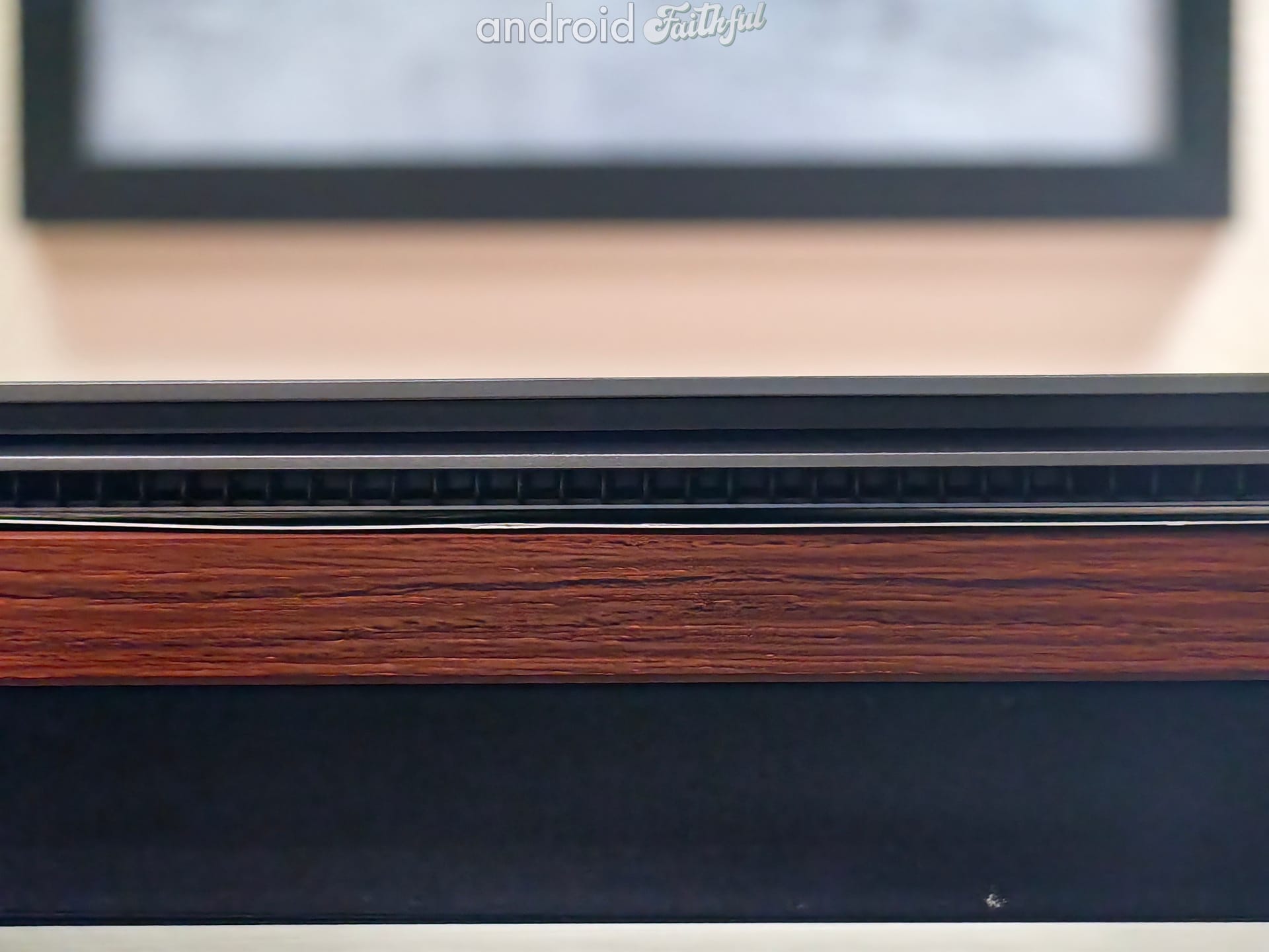 A photo showing the rear vents of the Galaxy Book5 Pro 360.